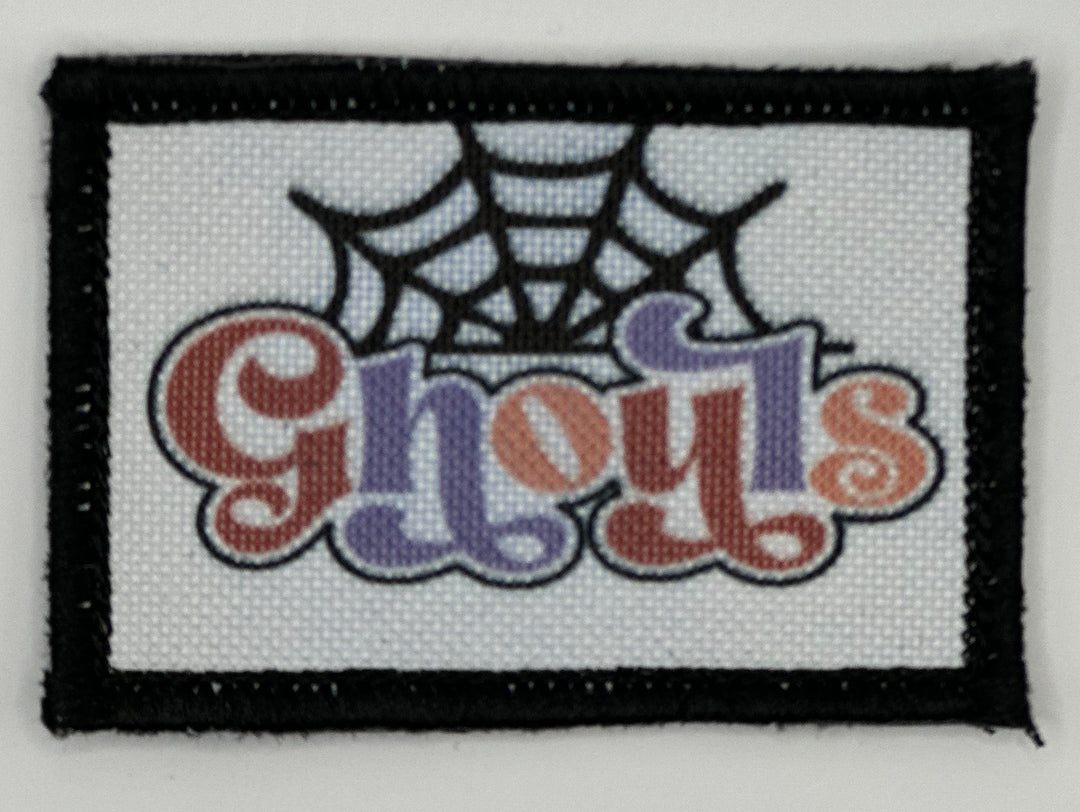 a picture of a spider web with the word glyls on it