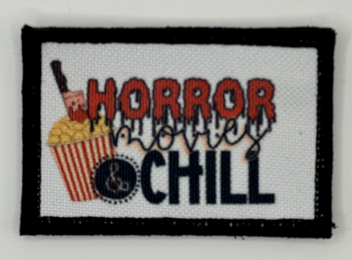a picture of a sign that says horror and chill